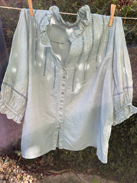 6593 Melinda Cross Lace Band Shirt