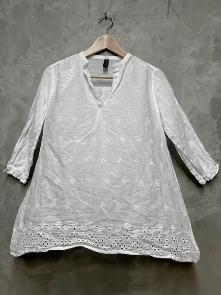 Young Designer Exclusive Eyelet Cotton Tunic