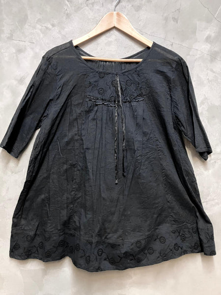 Young Designer Exclusive Swing Top