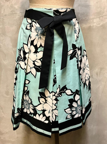 Printed Cotton Box Pleat Skirt with Contrast Ribbon