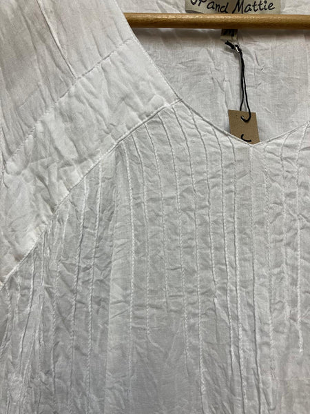 Sleevless Uma Dress White