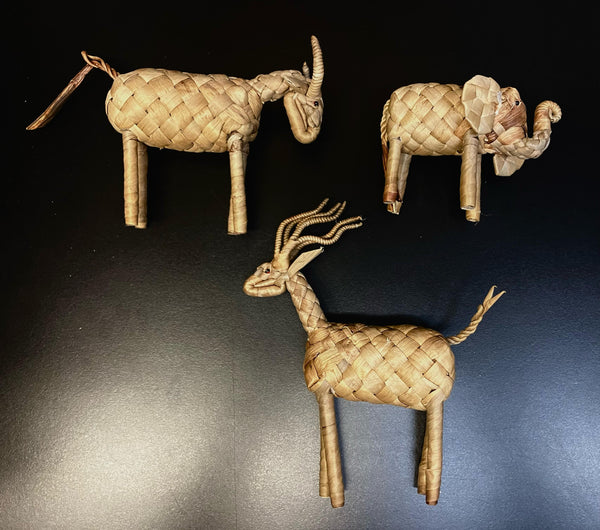 Hand Woven Straw Animal Figurine Package