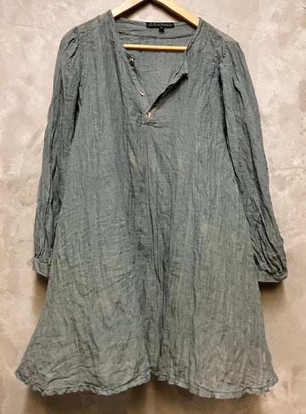 Sweeping Tunic