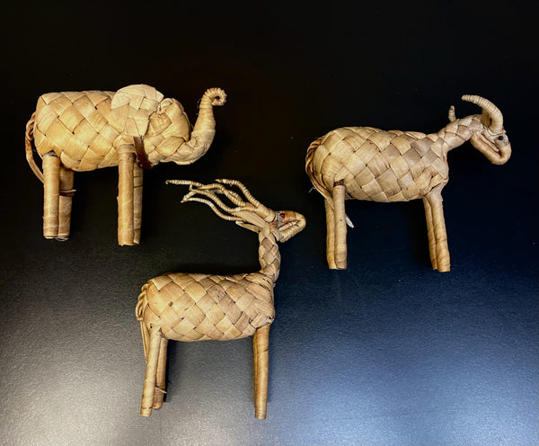 Hand Woven Straw Animal Figurine Package